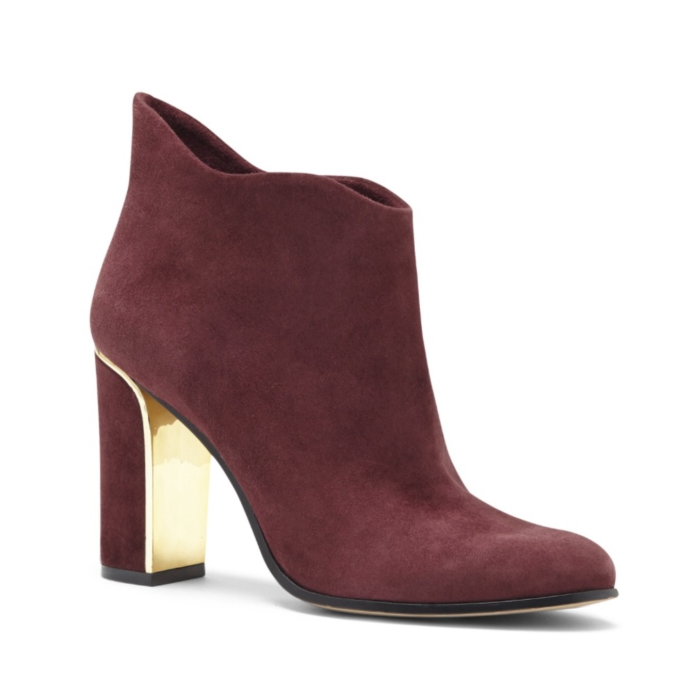 VC John Camuto Grace Heeled Bootie. NWT